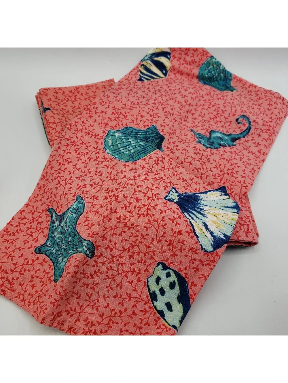 April Cornell Cotton Napkins Set of 8 Ocean Themed Shells Sea Life Conch Coral